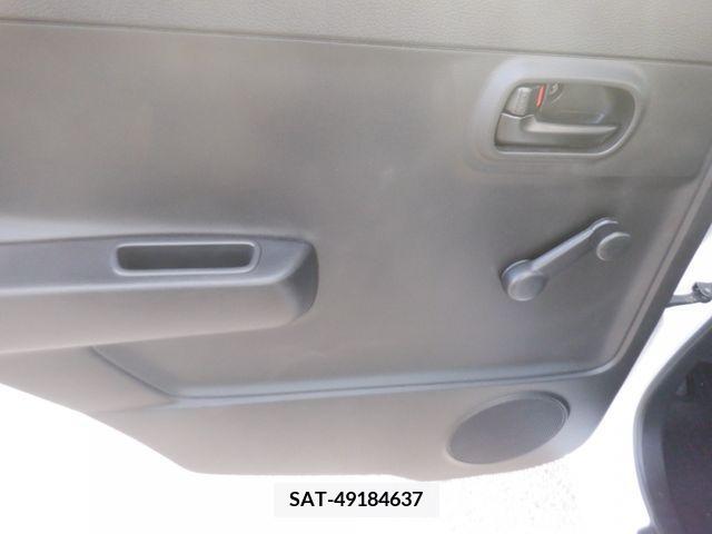 Suzuki ALTO 2017-01 334778-22