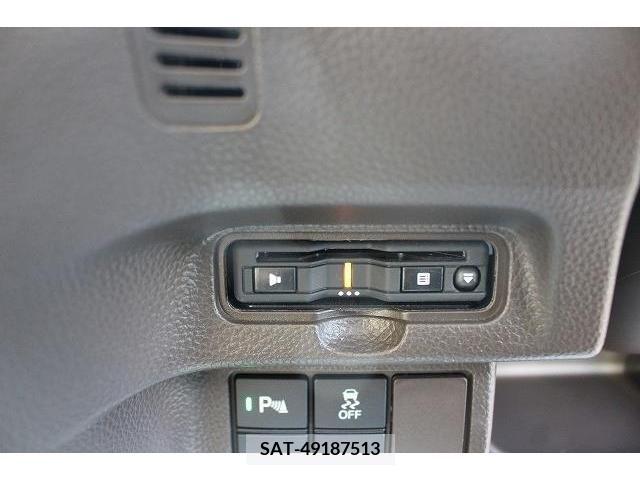 Honda N BOX 2022-02 245238-12