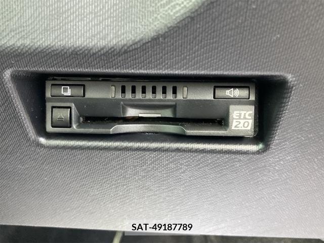 Toyota AQUA 2019-06 292267-16