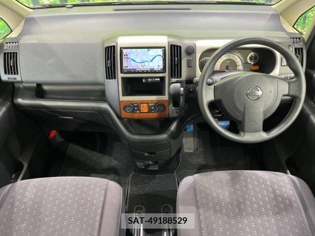 Nissan SERENA 2006-02 324838-1