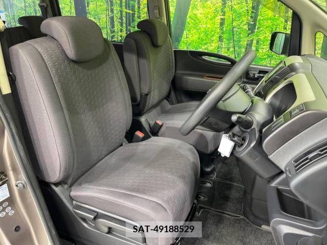 Nissan SERENA 2006-02 324838-7