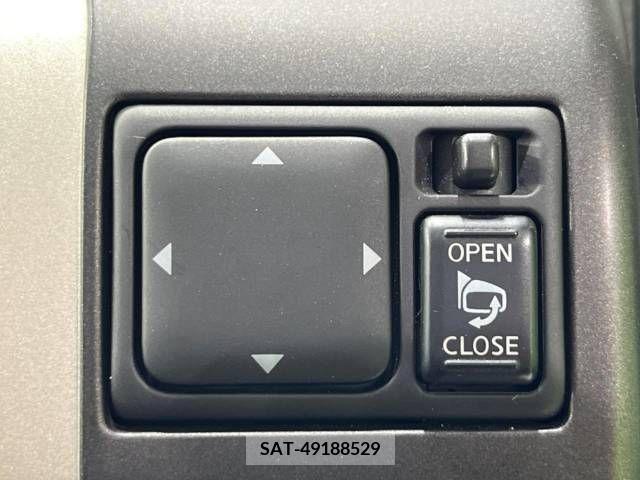Nissan SERENA 2006-02 324838-6