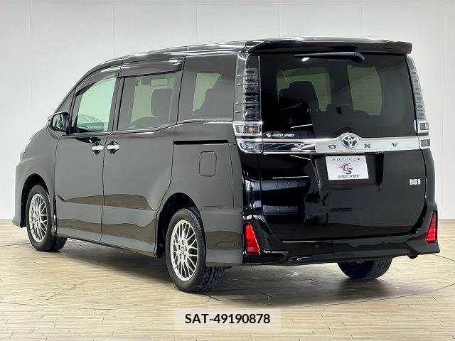 Toyota VOXY HYBRID 2020-10 219725-16