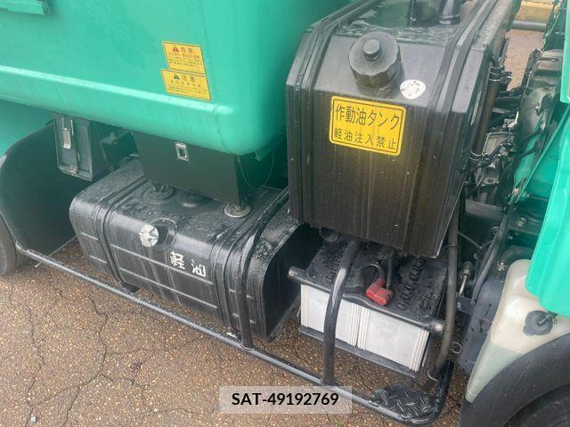 Hino DUTRO 2012-03 267773-11