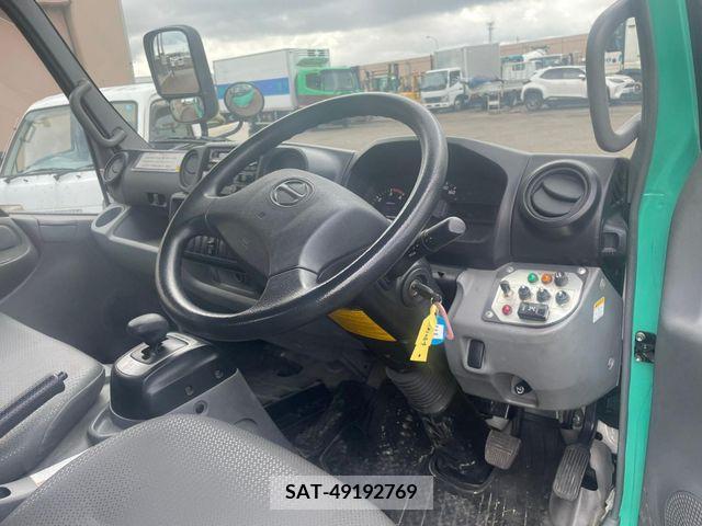 Hino DUTRO 2012-03 267773-12