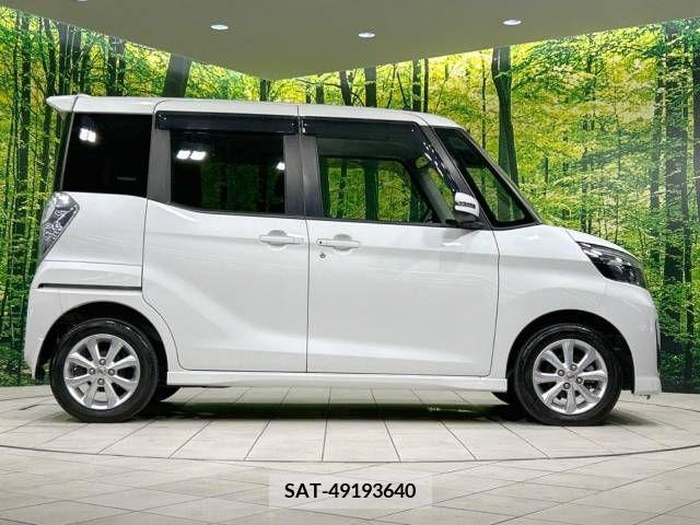 Nissan ROOX 2017-03 323824-8
