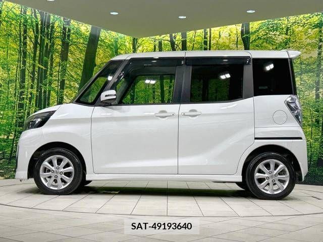 Nissan ROOX 2017-03 323824-4