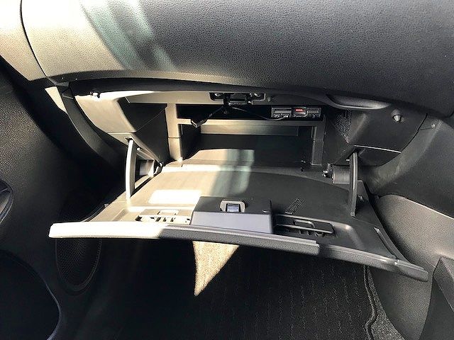 Nissan NOTE 2015-03 15646-24