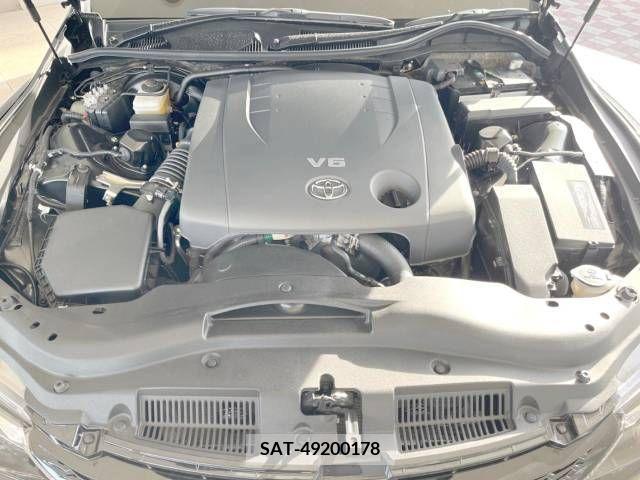 Toyota MARK X 2017-06 304417-18