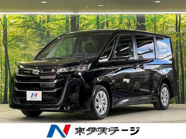 Toyota NOAH 2023-04 313540-0