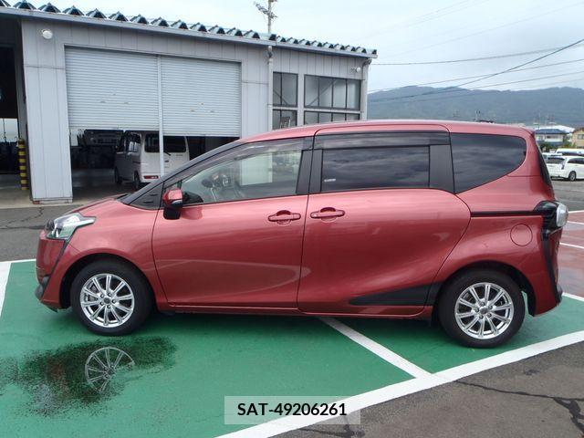 Toyota SIENTA 2018-03 208712-3