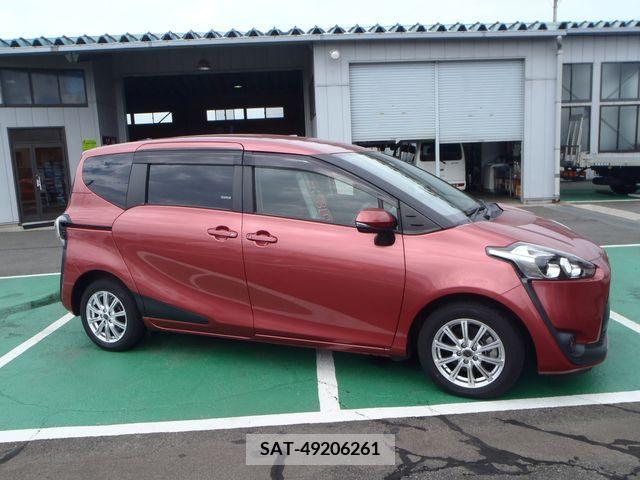 Toyota SIENTA 2018-03 208712-4
