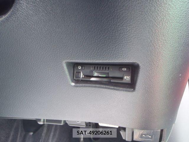 Toyota SIENTA 2018-03 208712-17
