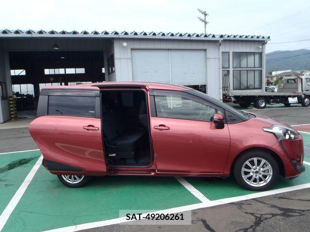 Toyota SIENTA 2018-03 208712-5
