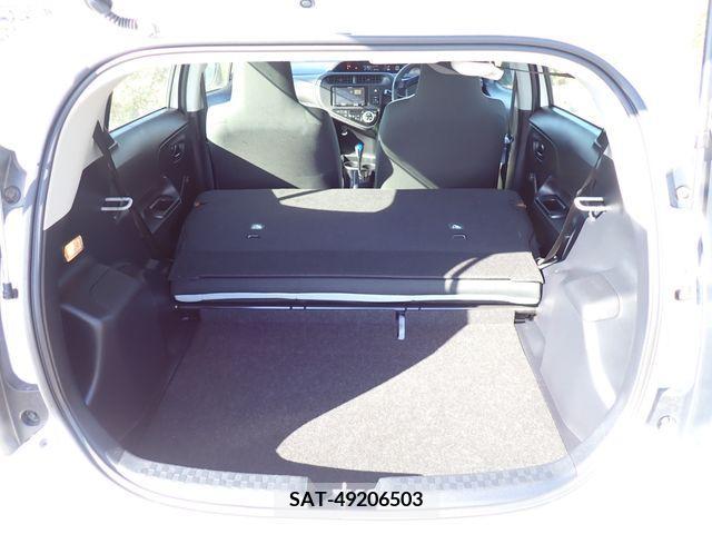 Toyota AQUA 2018-09 371887-18