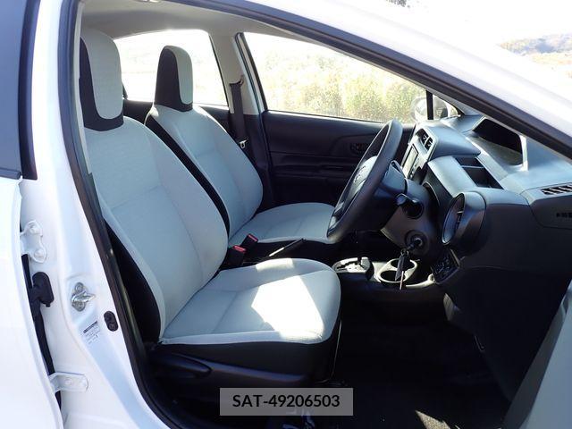 Toyota AQUA 2018-09 371887-15