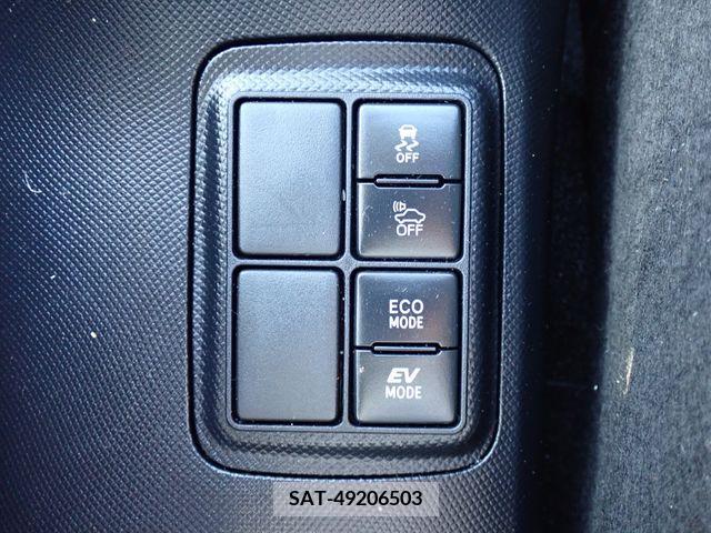 Toyota AQUA 2018-09 371887-9