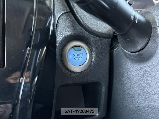 Nissan NOTE 2018-08 348171-18