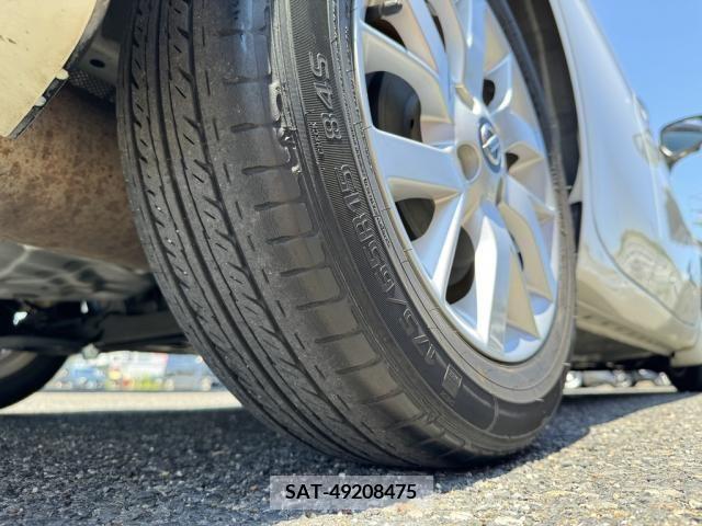 Nissan NOTE 2018-08 348171-12