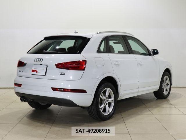 Audi Q3 2016-11 261665-7