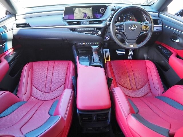Lexus ES 2021-02 6068-12
