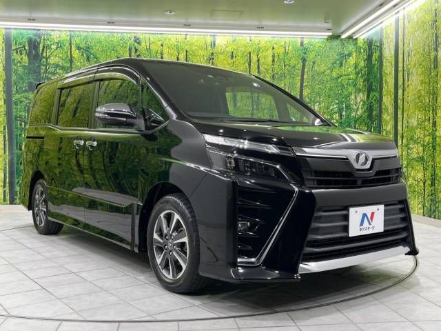 Toyota VOXY 2018-10 190868-17
