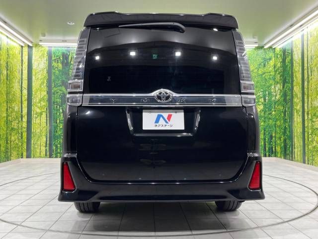 Toyota VOXY 2018-10 190868-16