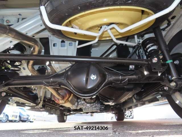 Suzuki EVERY WAGON 2023-04 225578-13