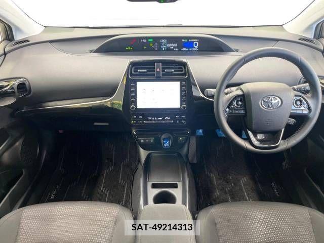 Toyota PRIUS 2022-11 366337-1