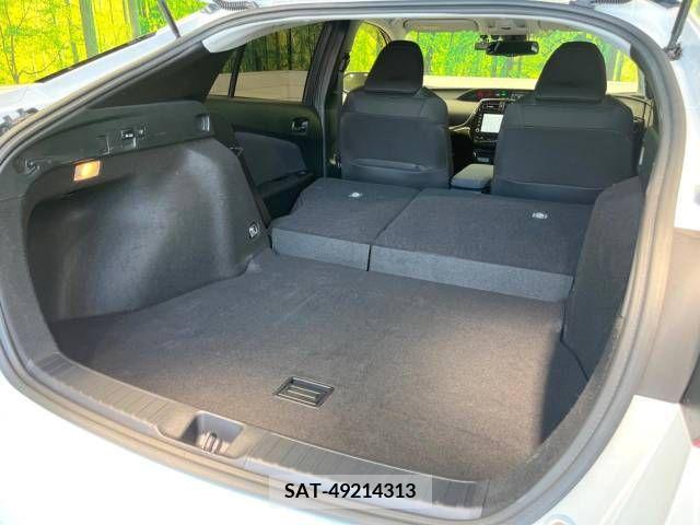 Toyota PRIUS 2022-11 366337-10