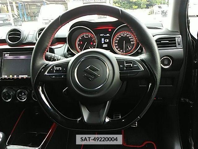 Suzuki SWIFT 2021-09 369056-17