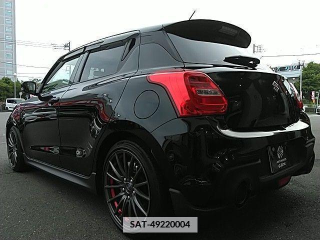 Suzuki SWIFT 2021-09 369056-8