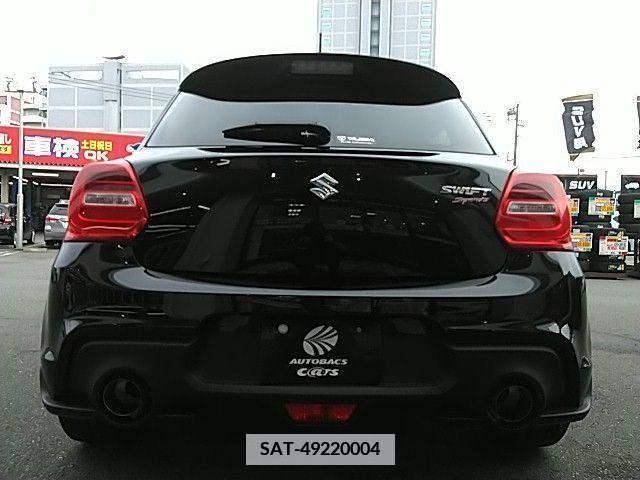 Suzuki SWIFT 2021-09 369056-7