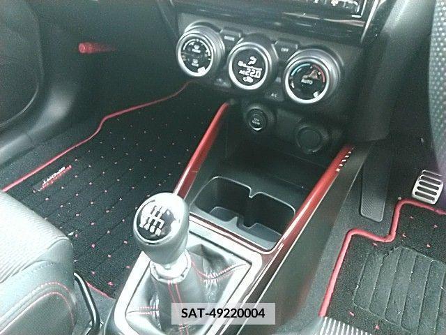 Suzuki SWIFT 2021-09 369056-24