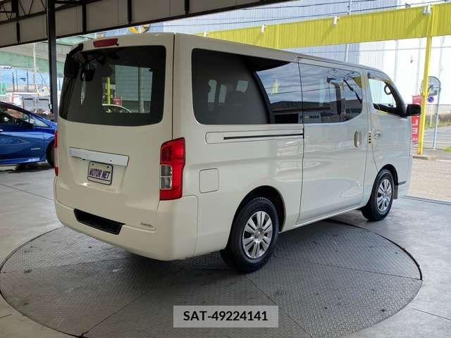 Nissan NV350 Caravan 2014-06 382108-17