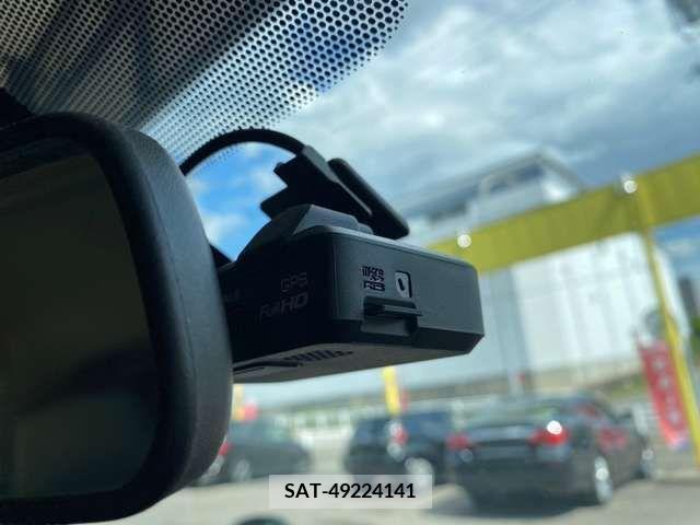 Nissan NV350 Caravan 2014-06 382108-14