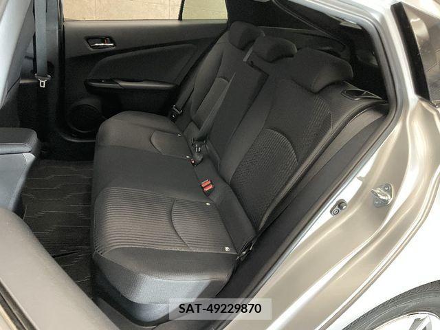 Toyota PRIUS 2016-09 283104-12