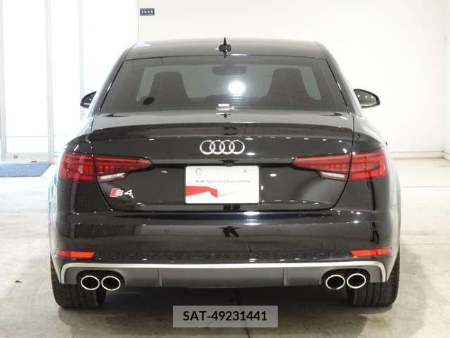 Audi S4 2018-09 212529-3