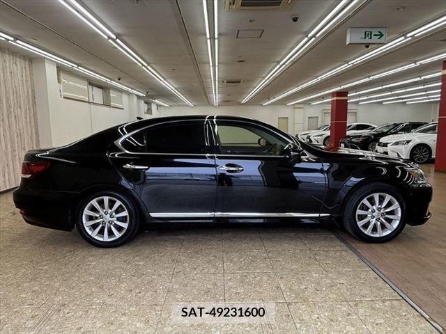 Lexus LS 2012-11 316813-14
