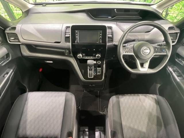 Nissan SERENA 2020-12 19512-1