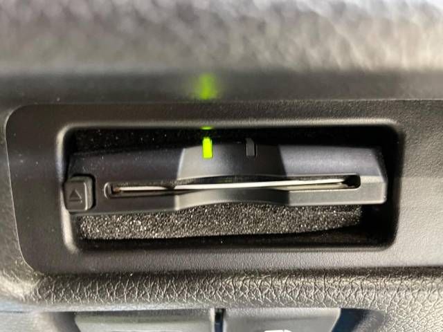 Nissan X-TRAIL 2015-01 20192-5