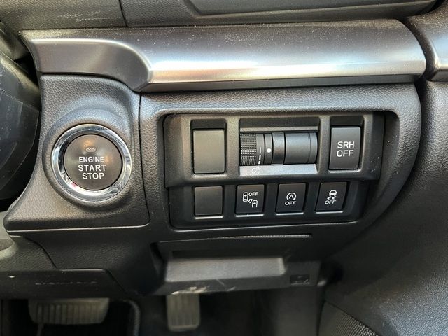Subaru IMPREZA 2018-03 180675-25