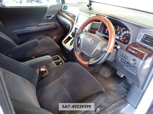 Toyota ALPHARD 2012-02 355393-1