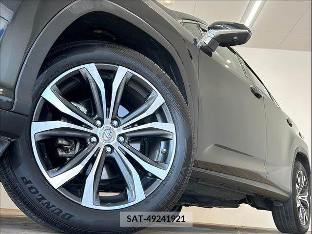Lexus RX 2015-11 304827-17