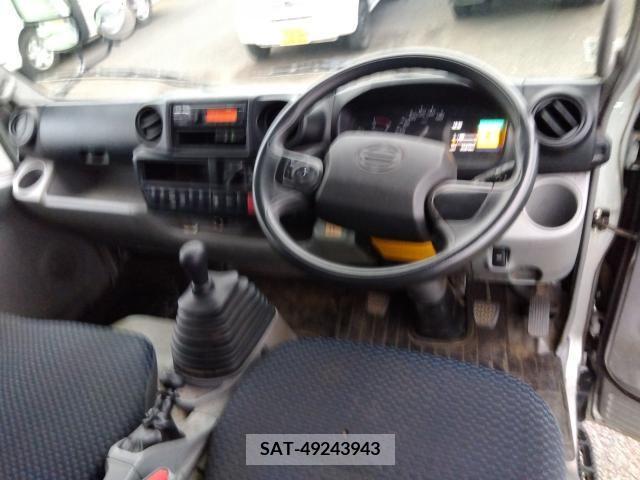 Hino DUTRO 2019-12 352755-2