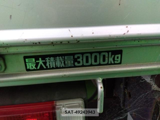 Hino DUTRO 2019-12 352755-8