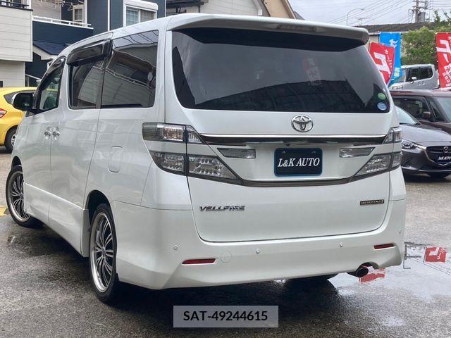 Toyota VELLFIRE 2014-02 328603-4
