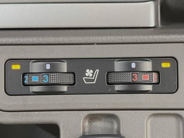 Toyota PRADO 2023-01 184242-7