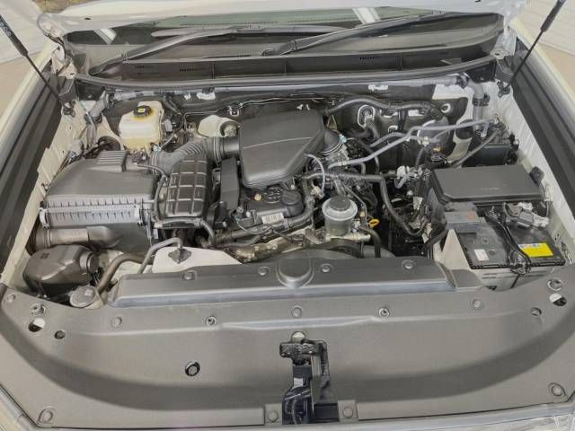 Toyota PRADO 2023-01 184242-18