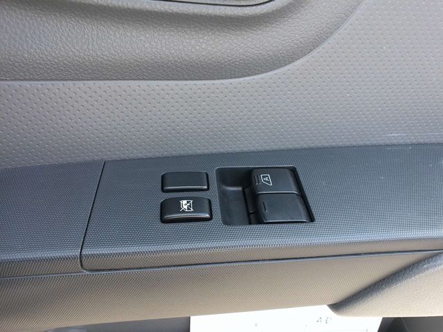 Nissan NV150 AD 2018-12 185646-14